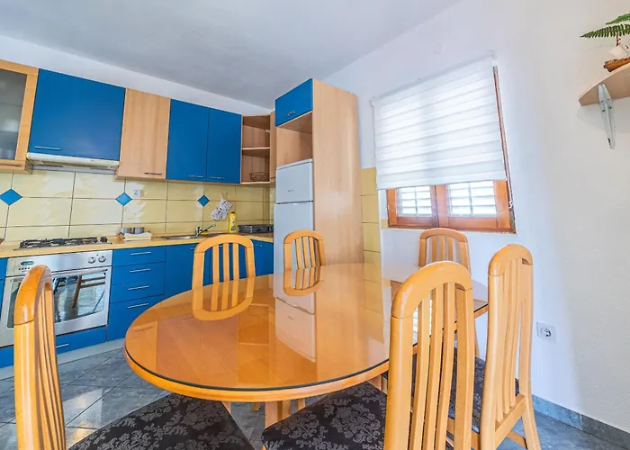 Josip Appartement *