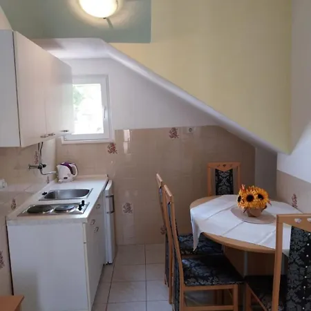 Apartment Josip *