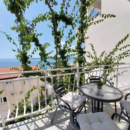 Apartment Josip Baska Voda